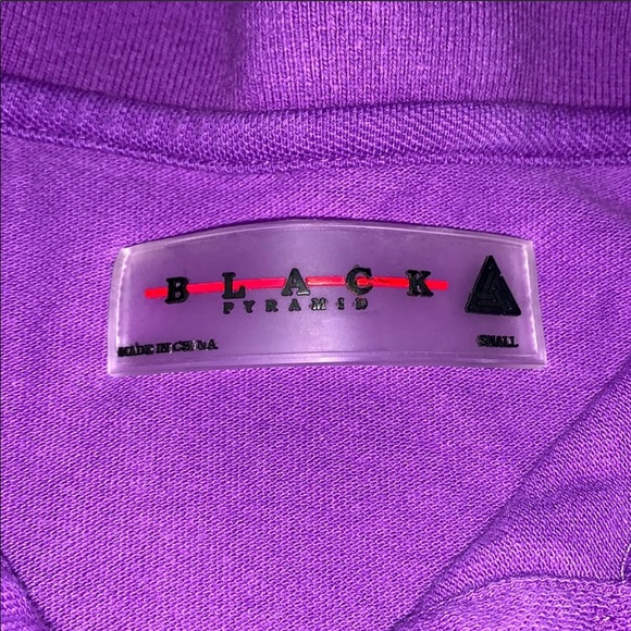 Men’s Pyramid Designer Polo - Picture 5 of 5